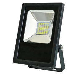 Proyector 20w 3000k Led Smd Quiron 1700lm 120º  14x18x4,5