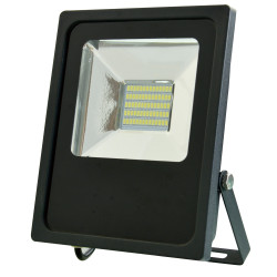 Proyector 30w 3000k Led Smd Quiron 2550lm 120º  18,5x22,5x5